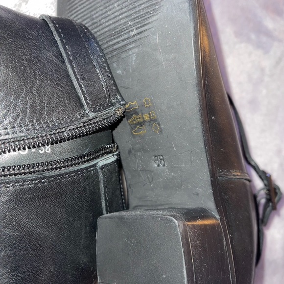 Dune London new leather ankle boots with a small heel - Picture 3 of 5